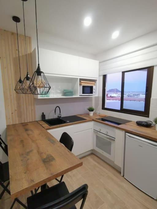 Apartamento Con Vistas Al Mar En El Centro De Corralejo Exteriér fotografie